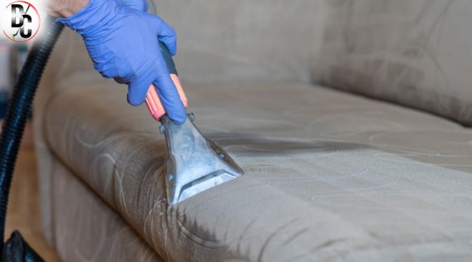 Upholstery cleaning frequency tips 