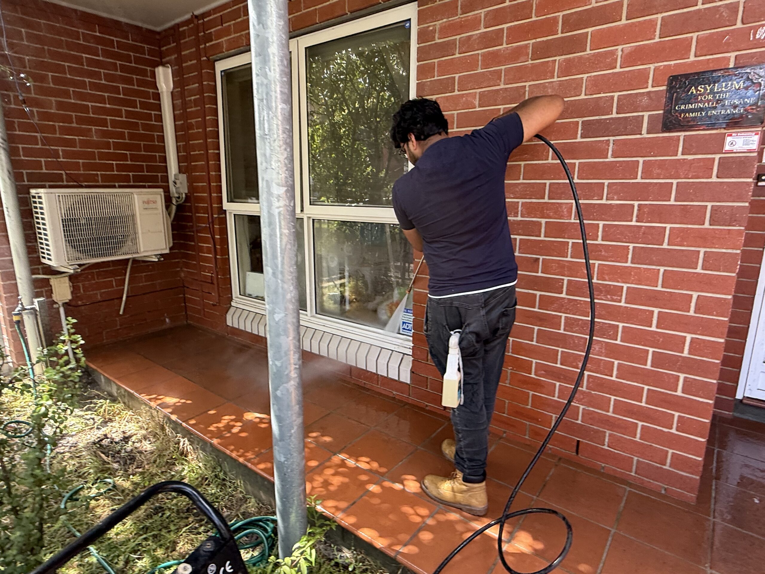 pressure cleaners in Balwyn.